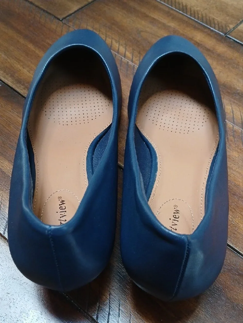 comfortview Navy Classic Round-Toe Ballet Flats